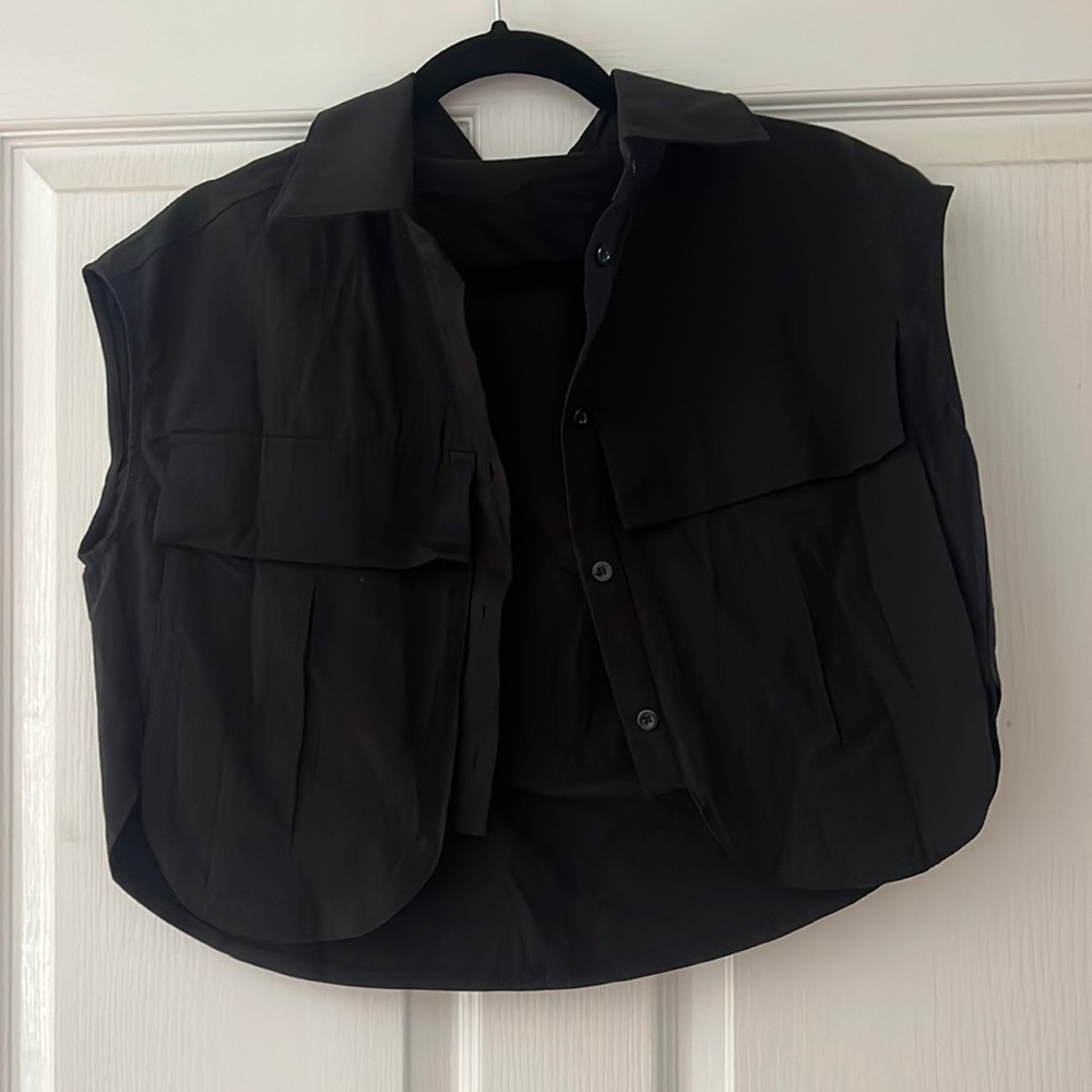 Black vest top